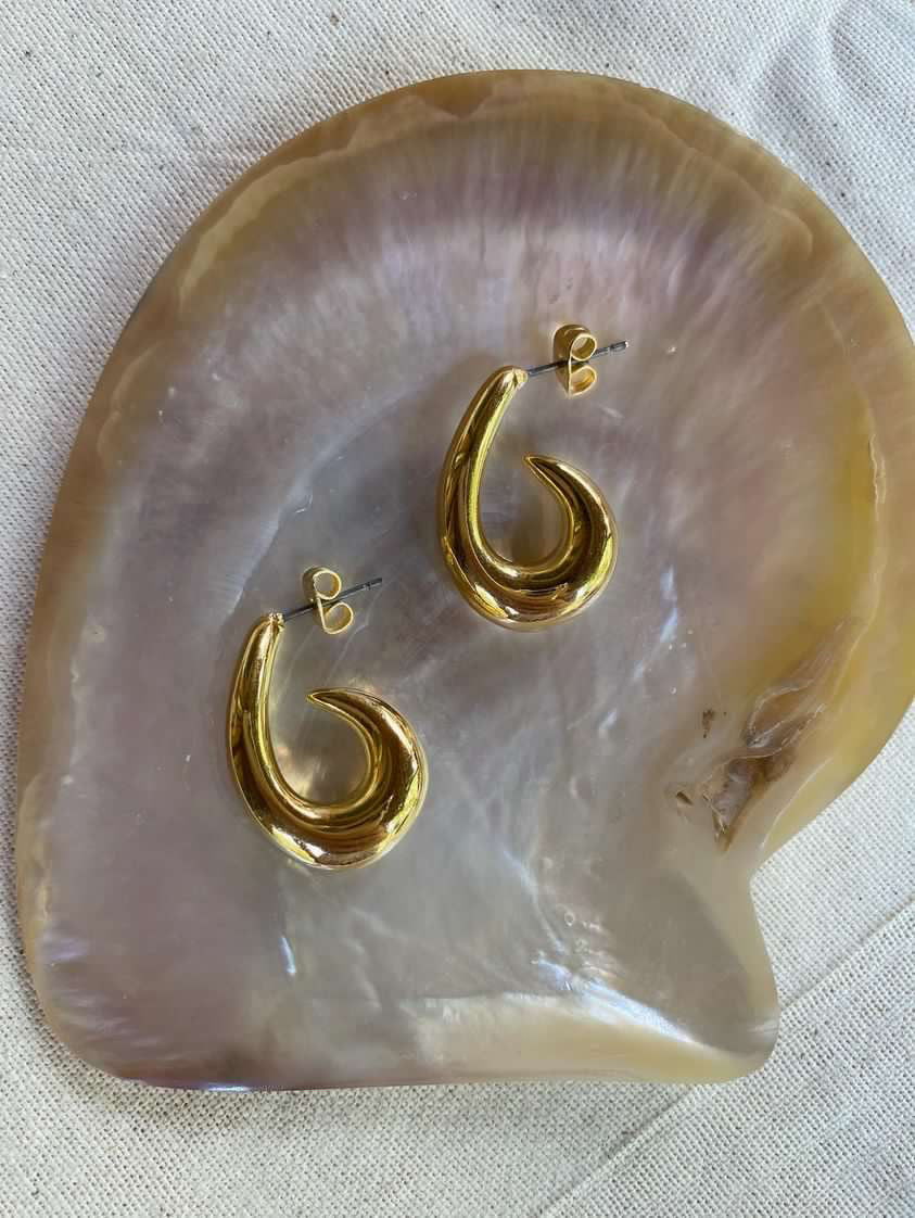 Drop earrings