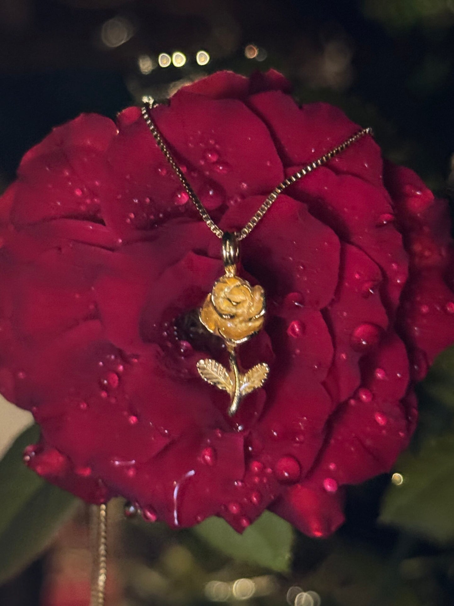 I bloom necklace