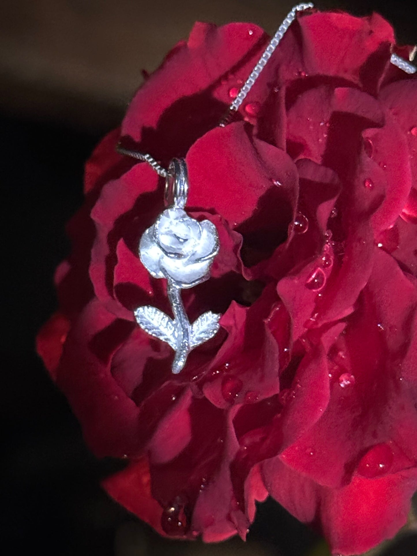 I bloom necklace