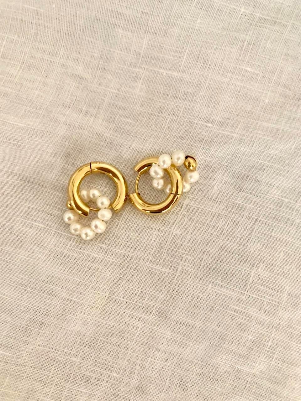 Pearl hoops