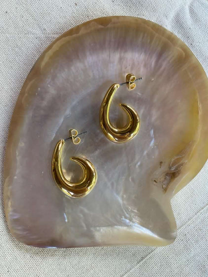 Drop earrings