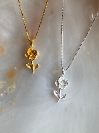I bloom necklace