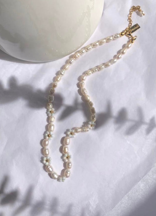 Lea Necklace